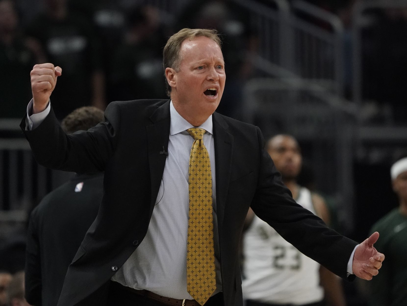 Bucks 125, Raptors 103
